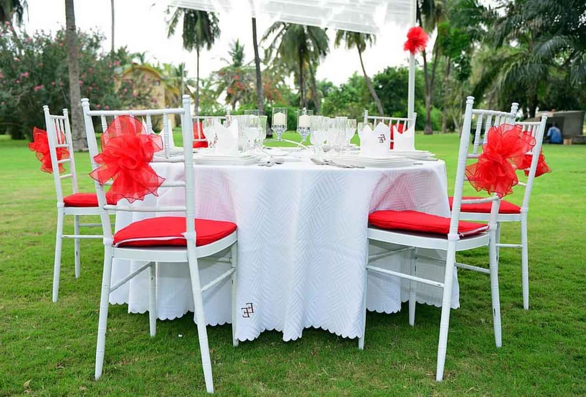 Planning Tips on Integrating Cheap Wedding Tablecloths for High-End Reception Day | Table Covers Depot