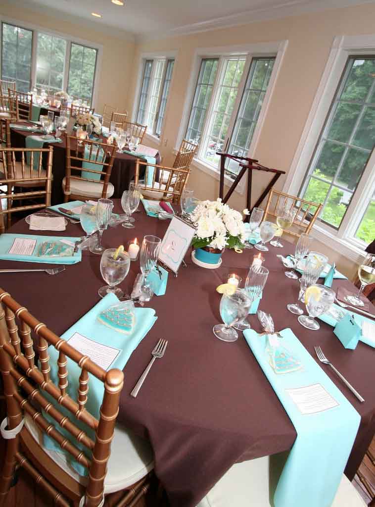 Choosing the Right Bulk Tablecloths for Weddings | Table Covers Depot