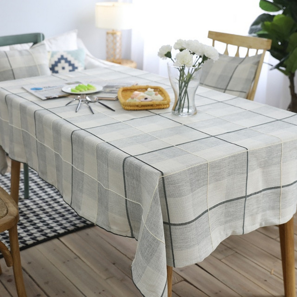 Want to Buy a Tablecloth? Some Things You Need to Consider | Table Covers Depot