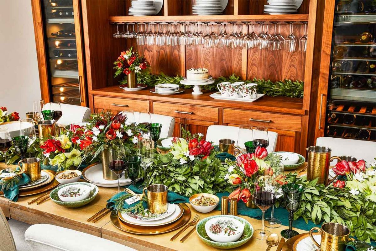 Ideas for Christmas Buffet Table Decorations? Check These Out! | Table Covers Depot