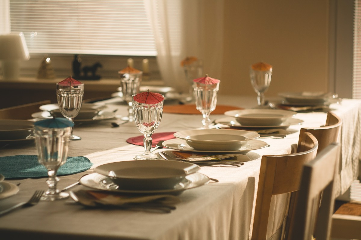 All You Need to Consider When Choosing Dining Table Linen | Table Covers Depot