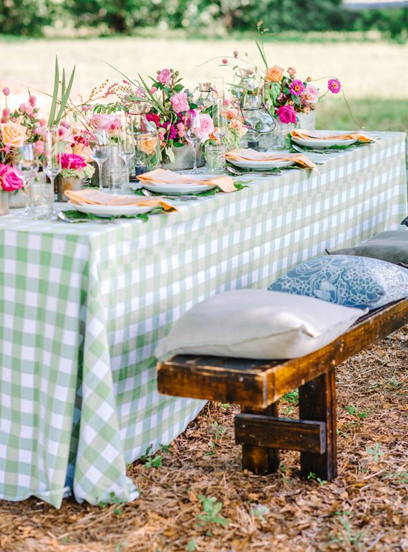 Easter Table Linens And Other Tabletop Decoration Ideas For You | Table Covers Depot