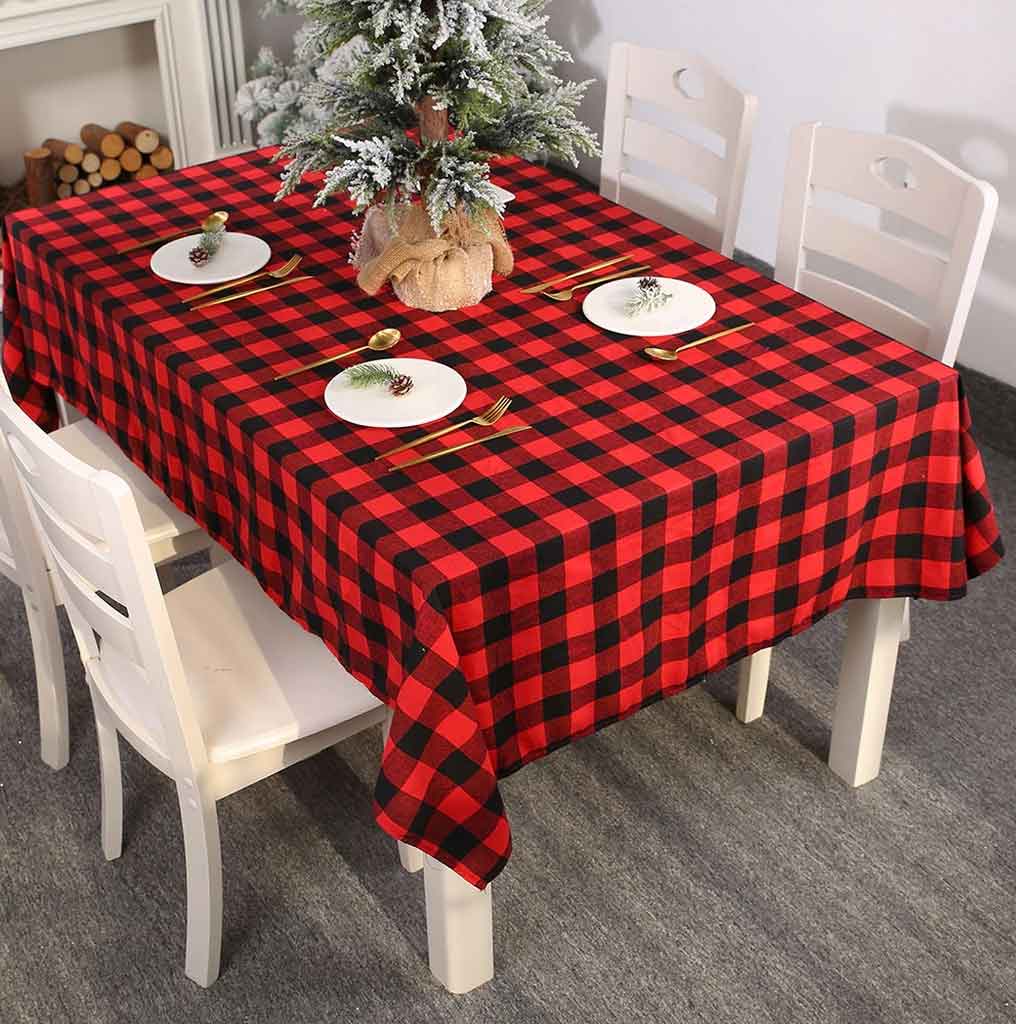 Stunning Christmas Table Linens to Set Up Festive Vibe for Your Holiday | Table Covers Depot