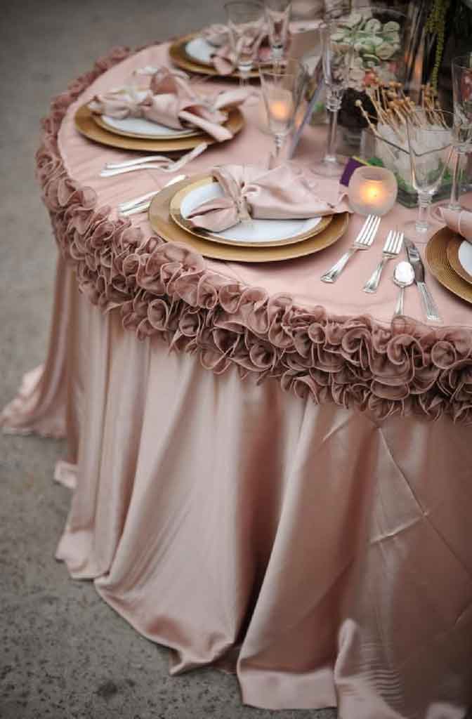 Top 5 table cover ideas for wedding using Linens | Table Covers Depot