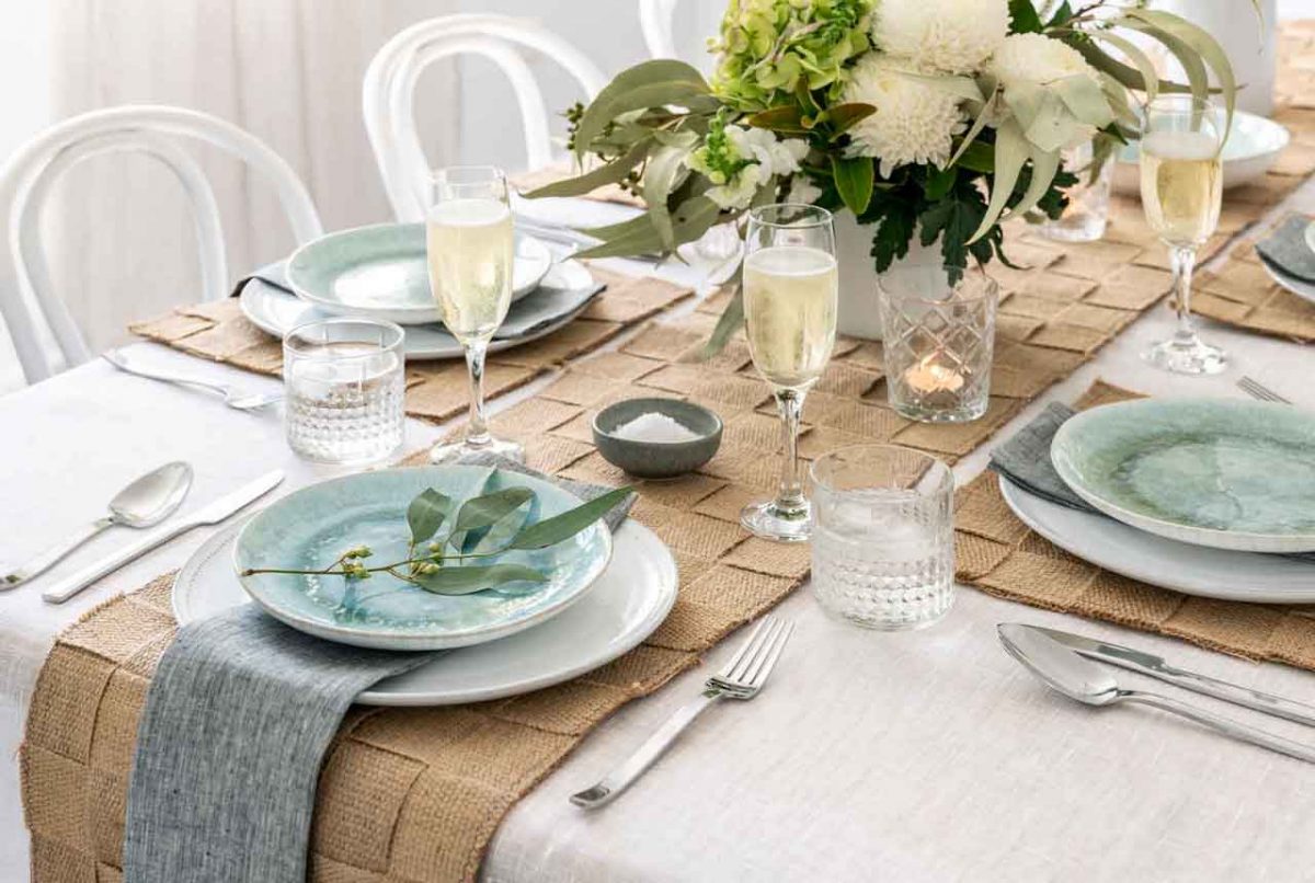 Tips and Trick to Decorate Formal Table Linens