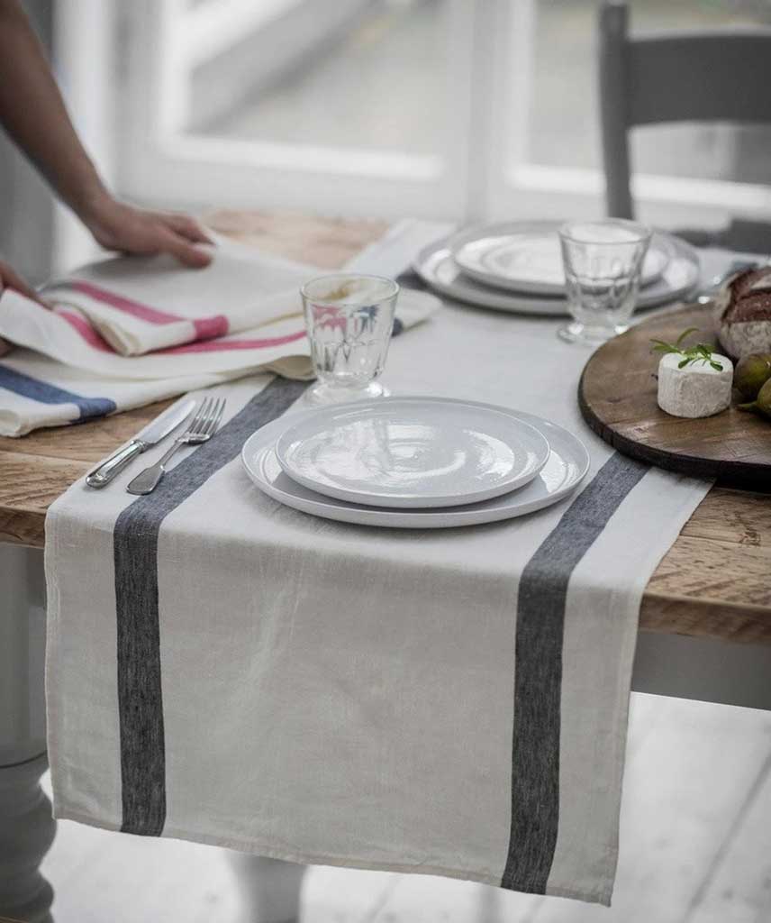 Here Are Contemporary Tablecloth Style You Should Know