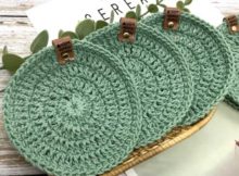 Perfect For Table Setting, Check Out These 5 Mint Green Placemats