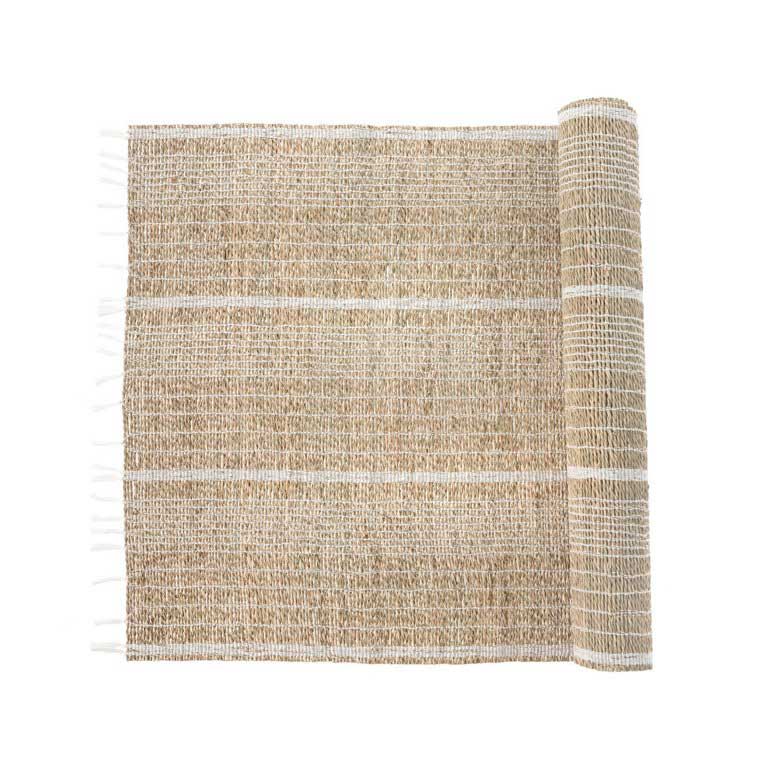 3 Clever Ideas to Decorate Your Dining Table with a Seagrass Table Runner