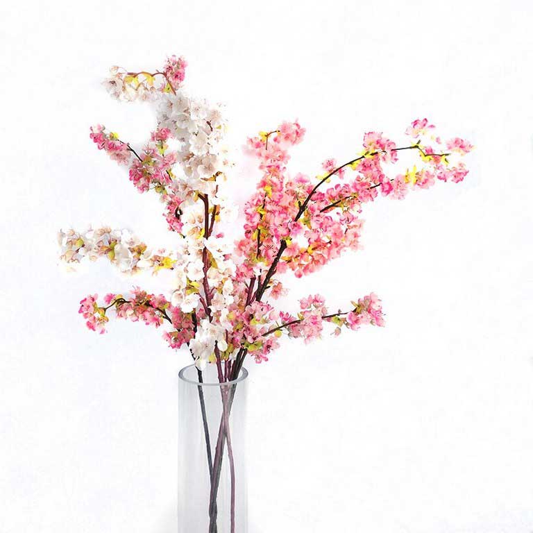 Choose Your Home Decor Based on the Following Floral Centerpieces Ideas