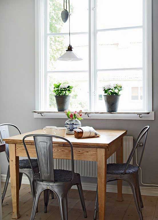 6 Excellent Narrow Dining Room Ideas to Save Space