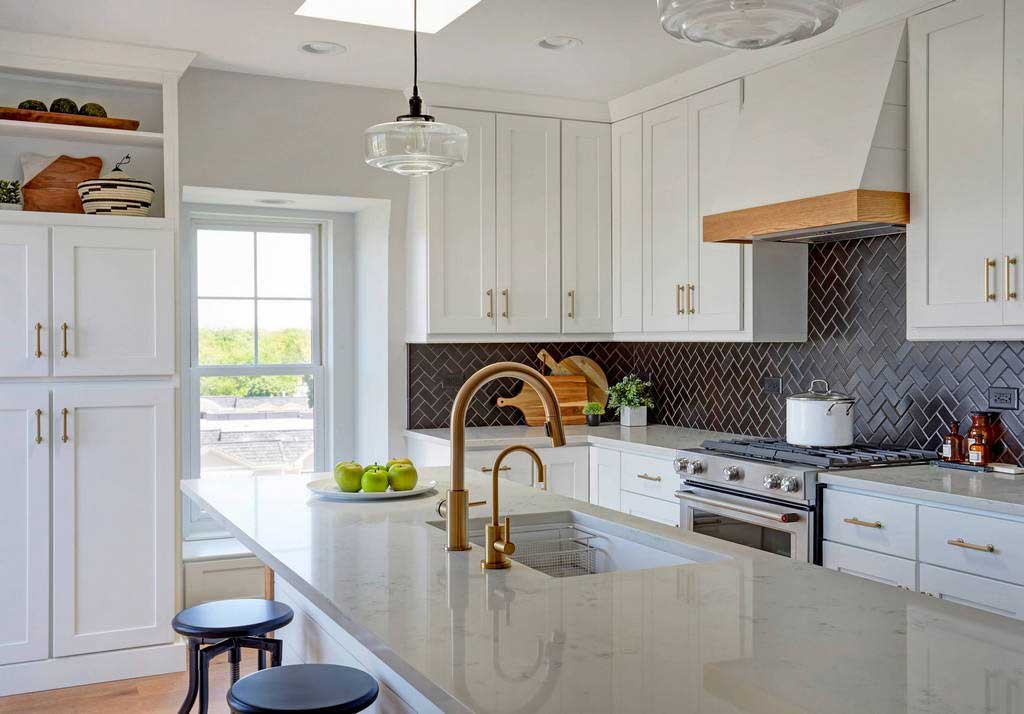 Create Your Elegant Home: 6 Elegant Kitchen Backsplash Ideas