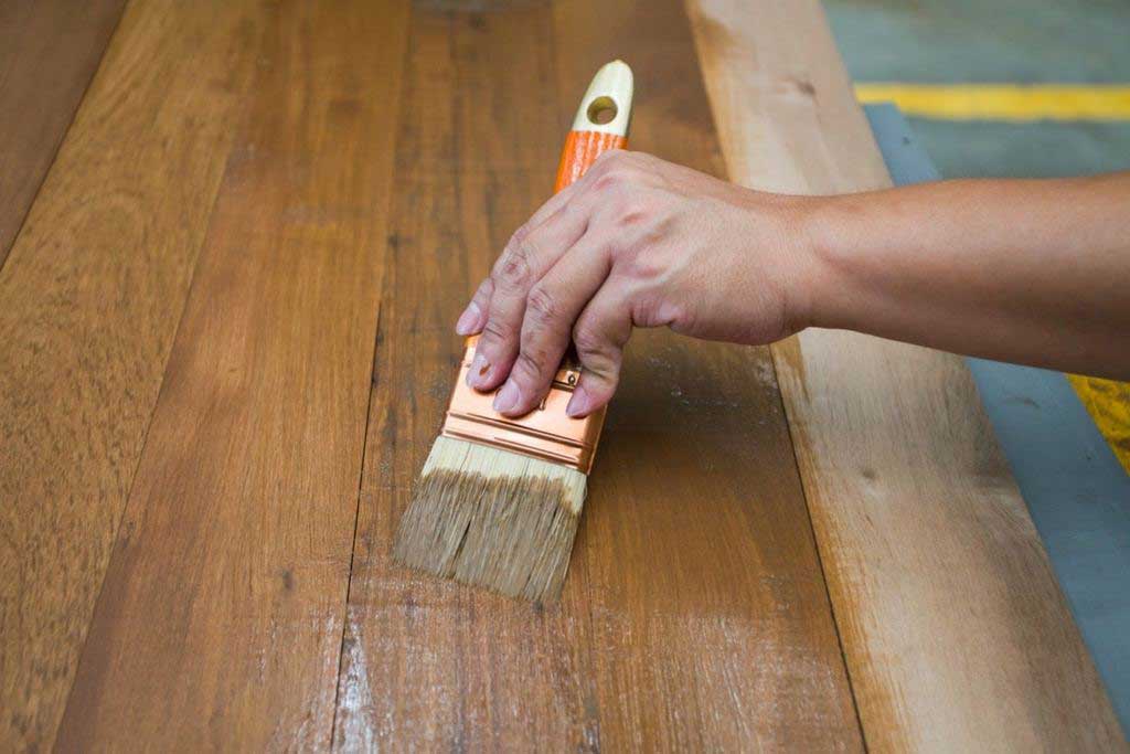 Dining Table Restoration In 5 Steps For A Newer Look!